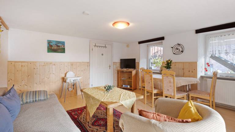 Apartment 'Ferienwohnung 1' with Private Terrace, Shared Garden and Wi-Fi — photo 5