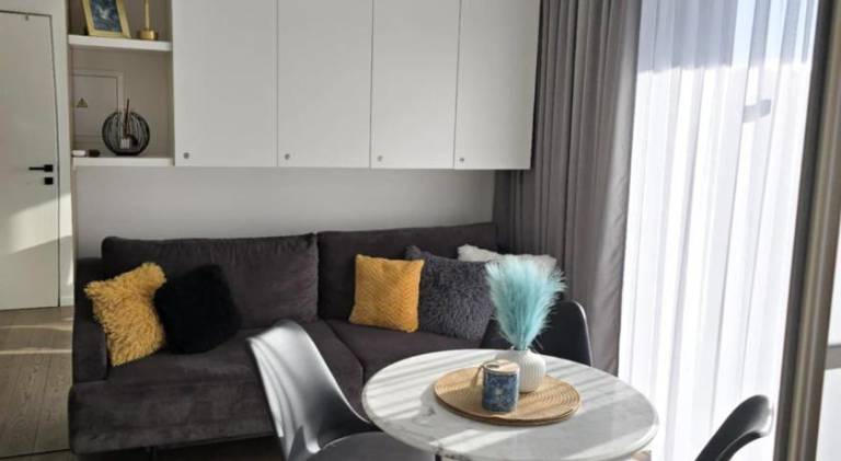 Holiday apartment with pool — photo 4