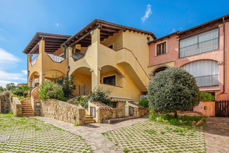 House with terrace | Next to the beach | Dogs allowed in Golfo Aranci