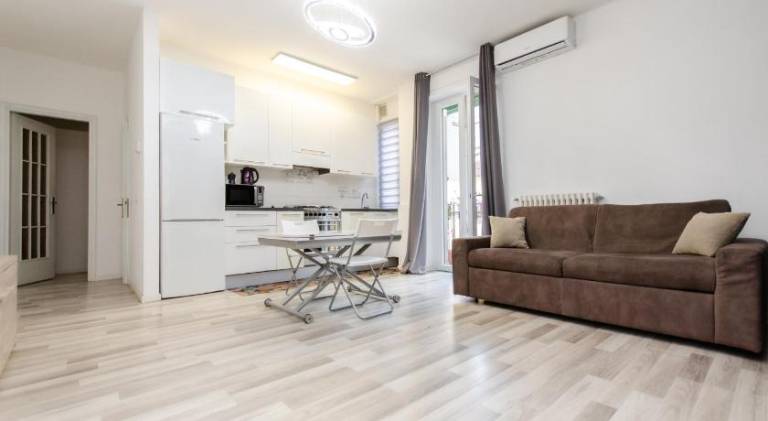 Rental apartment with 1 room for 4 persons in Milan