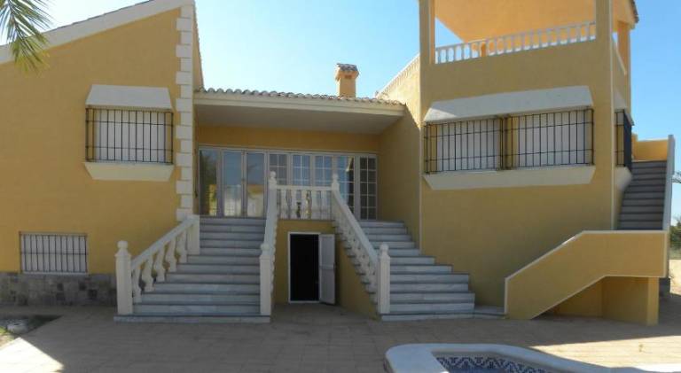 Charming villa with pool | Close to the beach | Pets are welcome — photo 5
