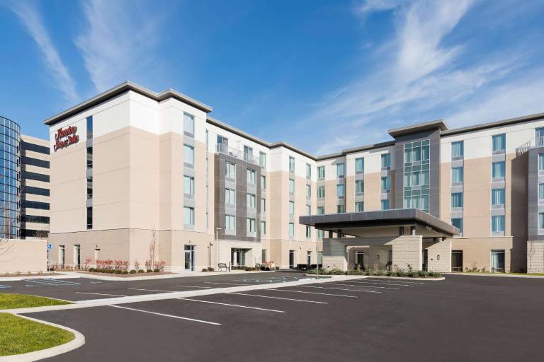 Hampton Inn & Suites Indianapolis/Keystone in Marion, IN