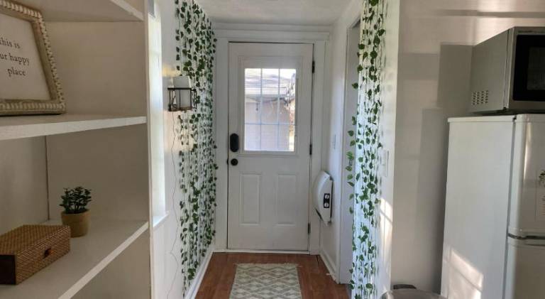 The Little House — photo 3