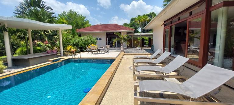 Villa  Nong Thale