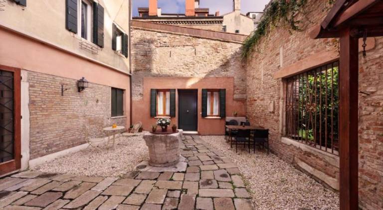 Holiday apartment with yard | Next to Rialto Bridge — photo 4