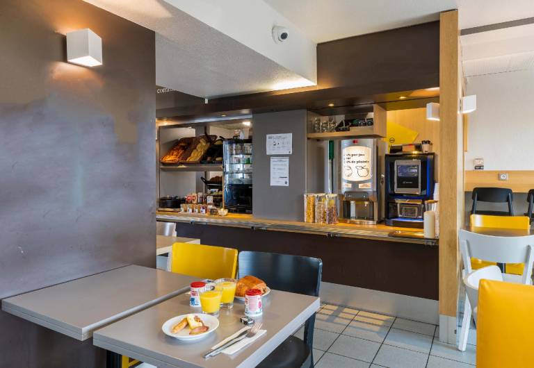 B&B HOTEL Orleans Ouest La Chapelle-Saint-Mesmin — photo 2
