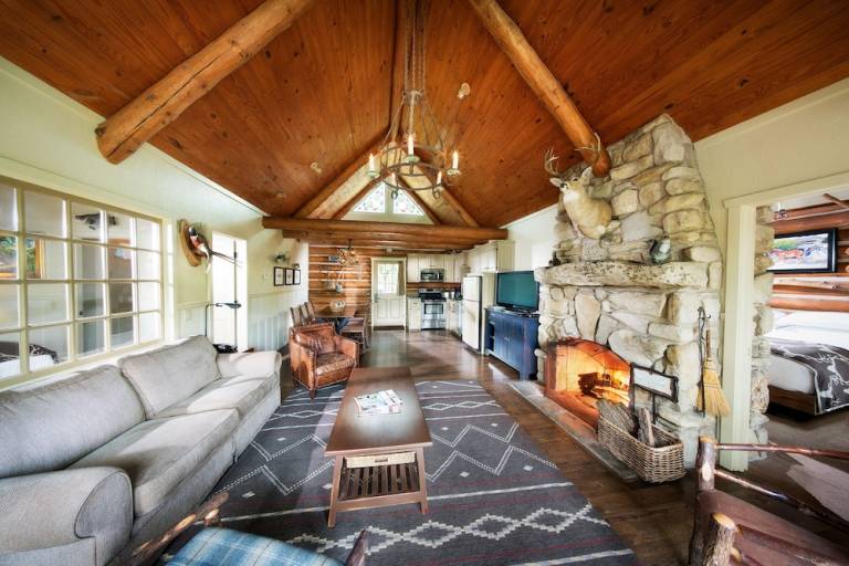Lodge Ridgedale