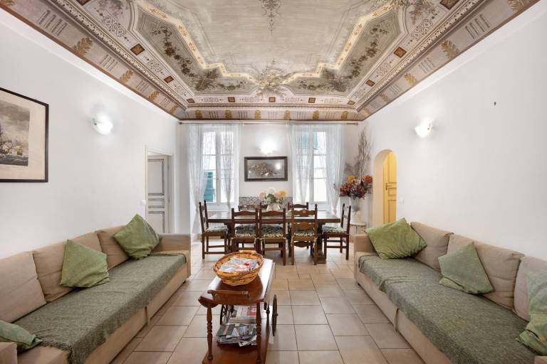 Fully equipped apartment | City view | Dogs allowed in Sanremo