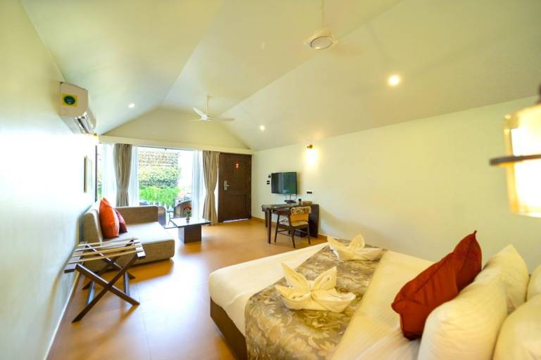 Terra Paraiso By The Sea - Luxury Pool Villa, Goa — photo 2