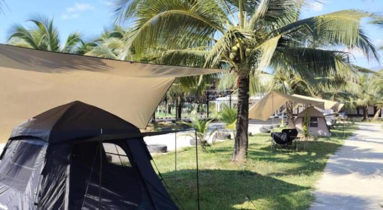 Tent with pool in Chiang Rai