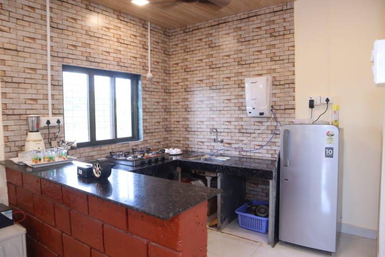 Villa with yard & BBQ — photo 4