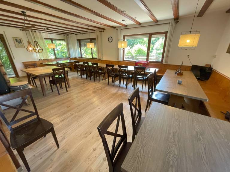 House with grill, garden & terrace | Mountain view — photo 3