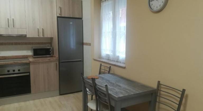 Rental apartment with 3 rooms for 5 persons — photo 3