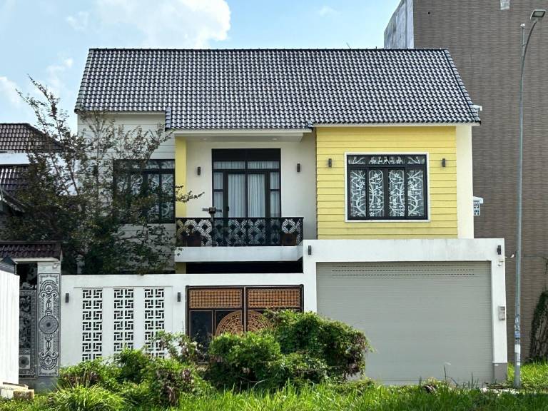 Villa 200 m2 lake view in Nam Long residence area in Can Tho