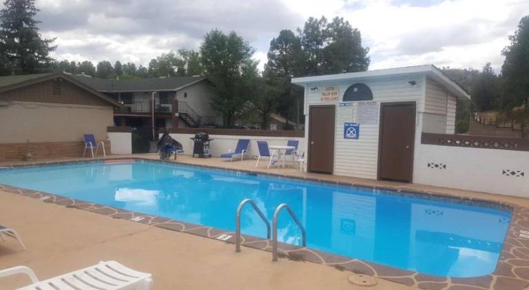 Budget Host Sierra Inn — photo 4