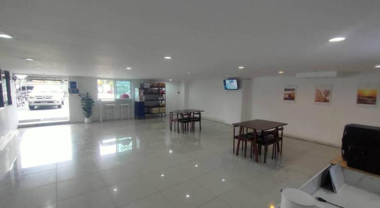 Pleasant apartment with terrace | Good for workation | Pets allowed — photo 4