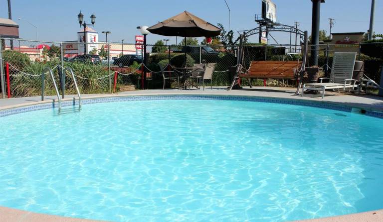 Garden View Inn — photo 2