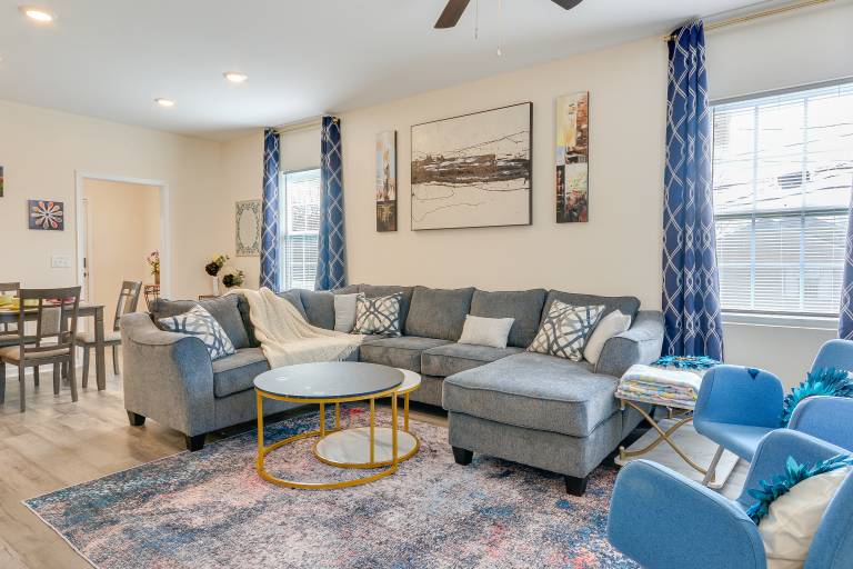 1 Mi to Downtown Greensboro: Newly Built Home! — photo 4