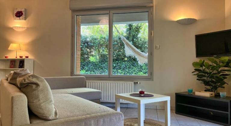 Fully equipped wonderful rental apartment with terrace & garden | Next to Canal du Midi | Suitable for remote work | Pet-friendly — photo 4