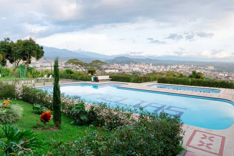 Best View Aparta Hotel — photo 4
