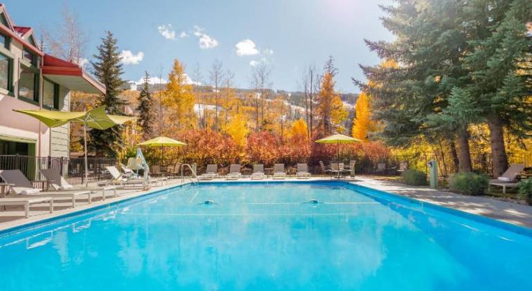 Evergreen Lodge at Vail — photo 2
