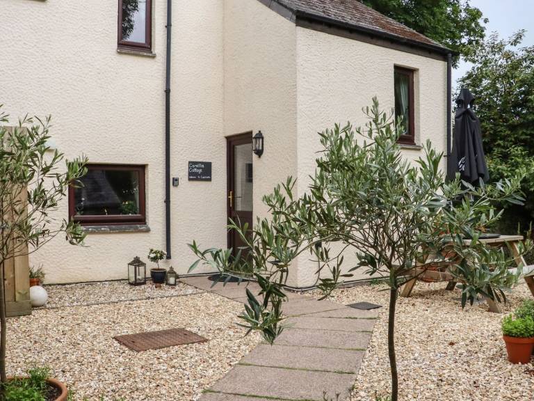 Cabin  Lostwithiel