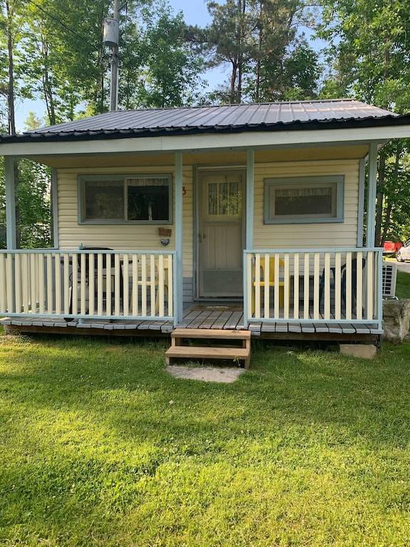 Cabin  Red Bay