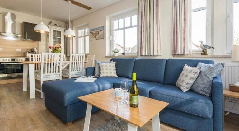 Holiday apartment with 2 rooms for 5 persons — photo 2