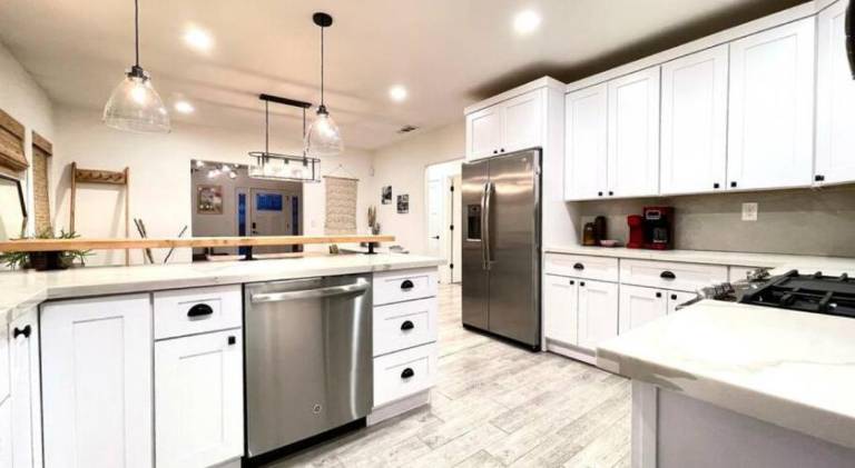 Fully equipped house with yard & BBQ | Suitable for remote work | Pet-friendly — photo 3