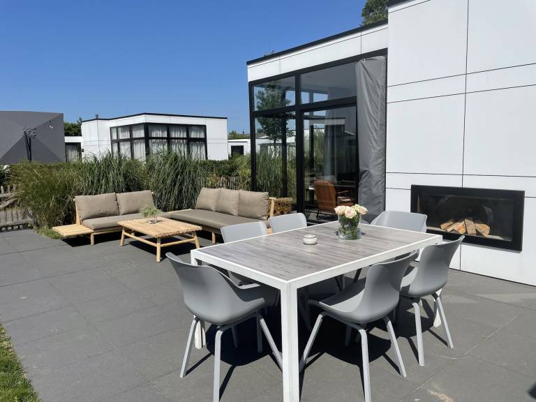 Vacation home | Beach nearby | Pets are welcome — photo 3