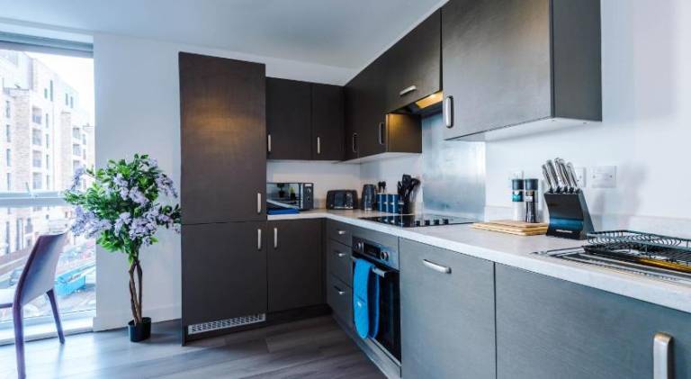 Luxury 5 Bed Manchester City Centre Apartment — photo 5