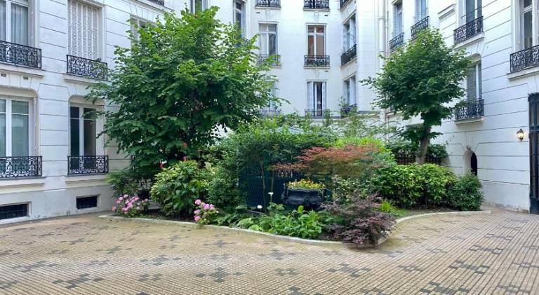 Rental apartment with garden | Next to Arc de Triomphe — photo 4