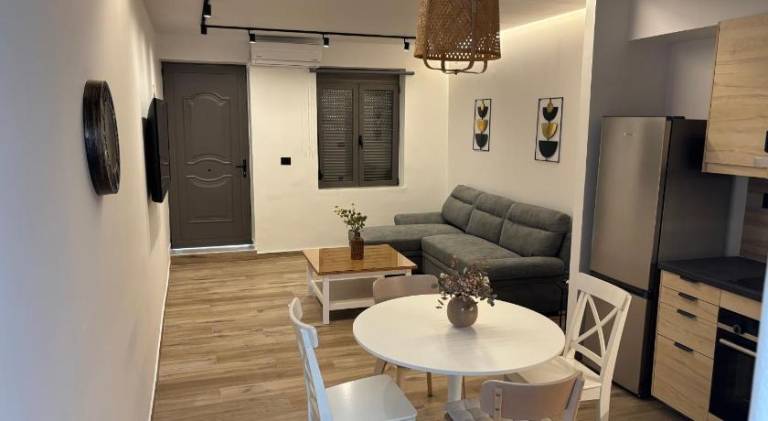 Holiday apartment with patio | Perfect for remote work in Chania