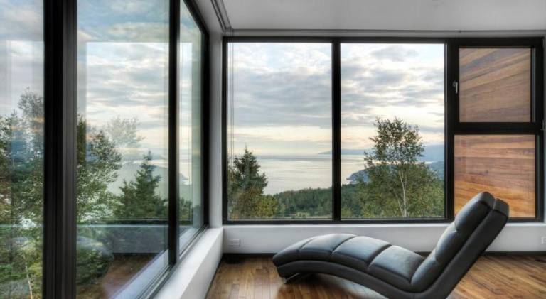Villa with pool & hot tub | Pets are welcome — photo 4