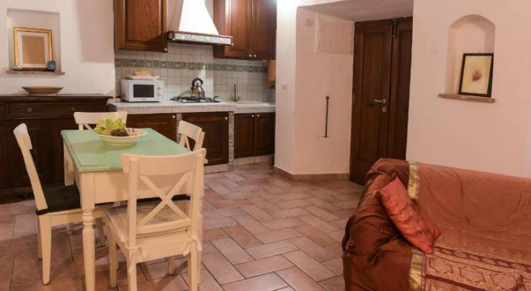 Rental apartment with 2 rooms for 4 persons — photo 3