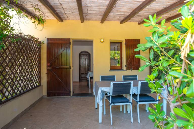 Holiday Home "Appartamento dell Pellicano" Near the Beach and with Air Conditioning — photo 2