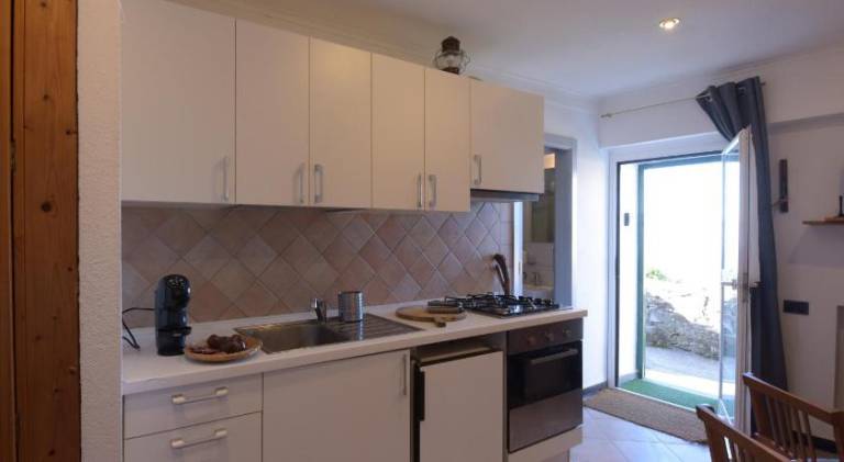 Apartment with 1 room for 3 persons — photo 3