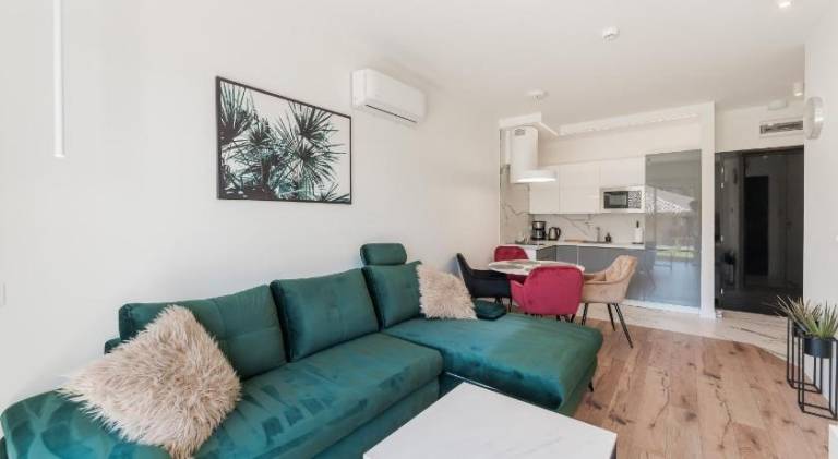 Lovely apartment with pool | Beach nearby | Pet-friendly in Ustron
