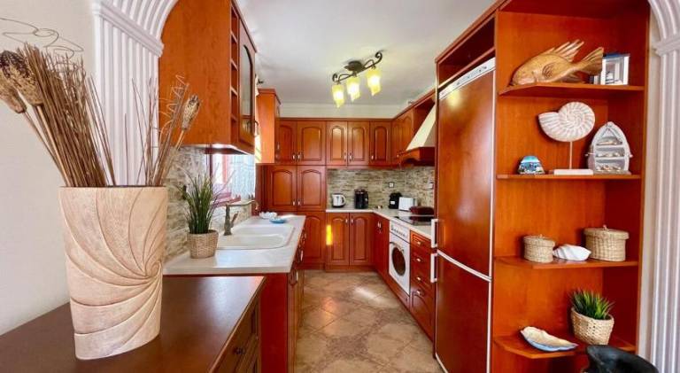 House with 2 rooms for 4 persons — photo 4