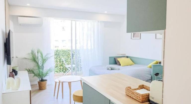 Rental apartment with patio | Next to Promenade des Anglais — photo 3