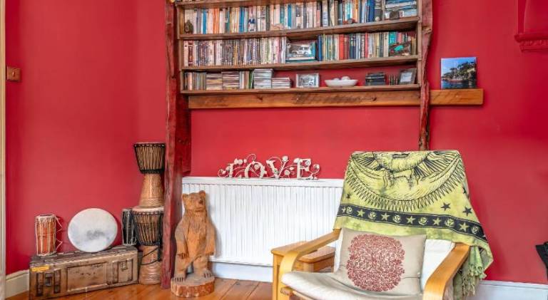 Charming vacation home with yard | Dogs allowed — photo 4