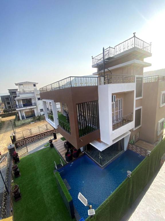 Resort II 5bhk II lonavala II private pool&turf — photo 4