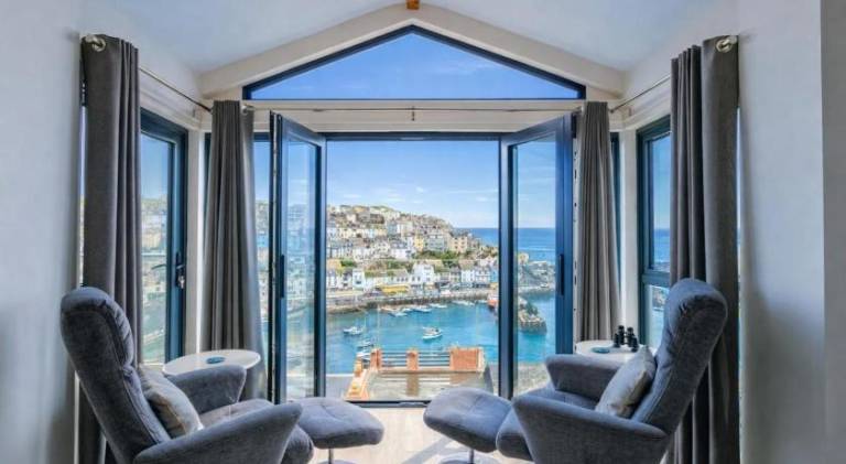 Vacation home with 4 rooms for 8 persons in Paignton