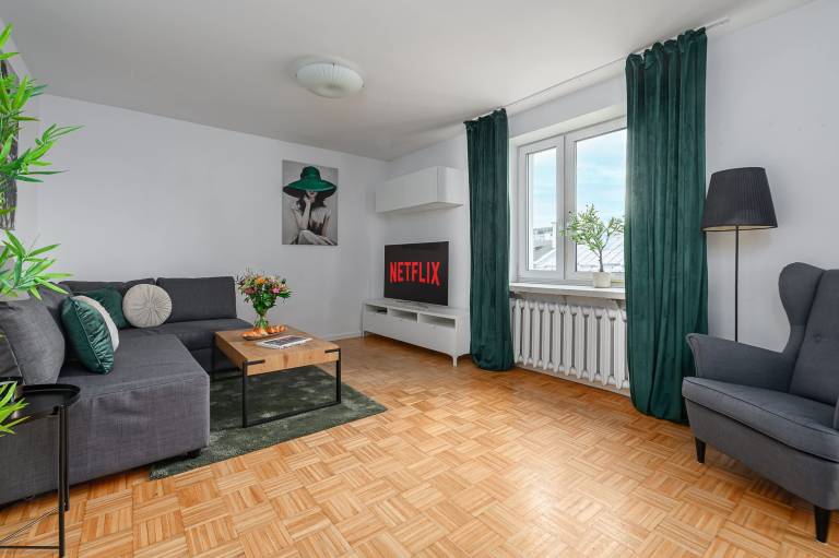 Holiday apartment with fast internet | Near Palace of Culture and Science — photo 4