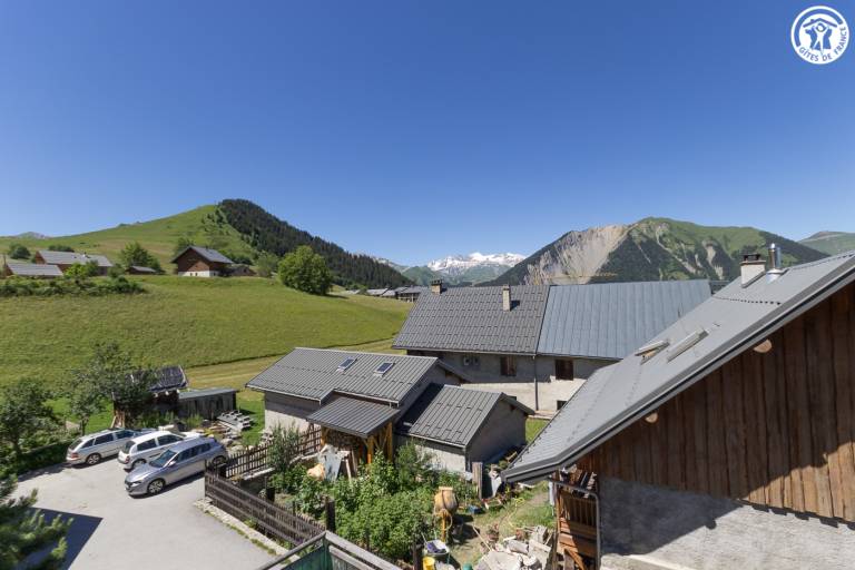 Gîte Albiez-Montrond