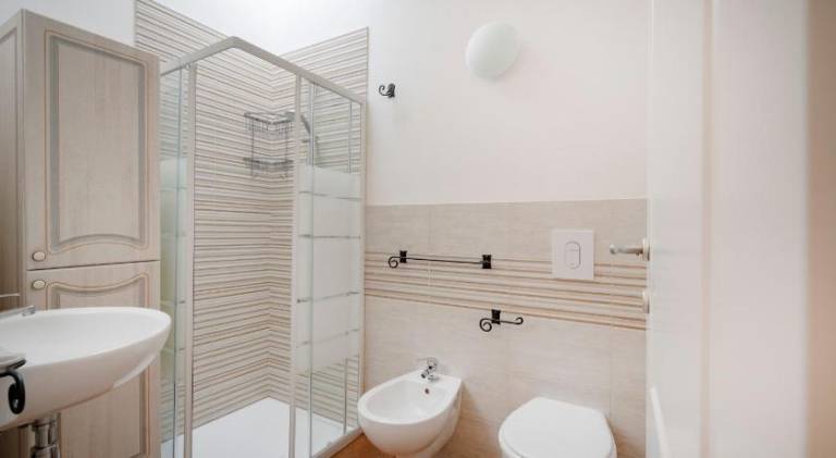 Holiday apartment with 3 rooms for 6 persons — photo 2