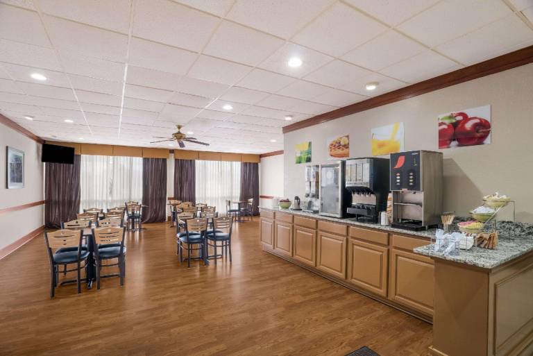 Quality Inn Alice — photo 4