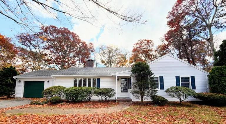 Modern 3 bedroom house, close to downtown Hyannis and Beach — photo 5