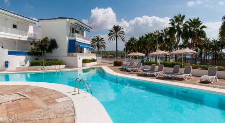 Beautiful villa with pool | Pets allowed — photo 4