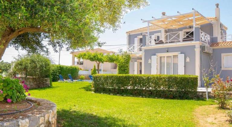 Villa with private pool, terrace & yard in Kefalonia